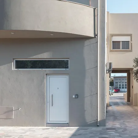Harmony Luxury 3 Apartment *