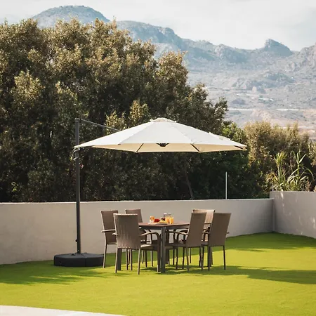 Apartment Harmony Luxury 3 *